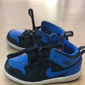 Toddlers Jordan’s size 9
